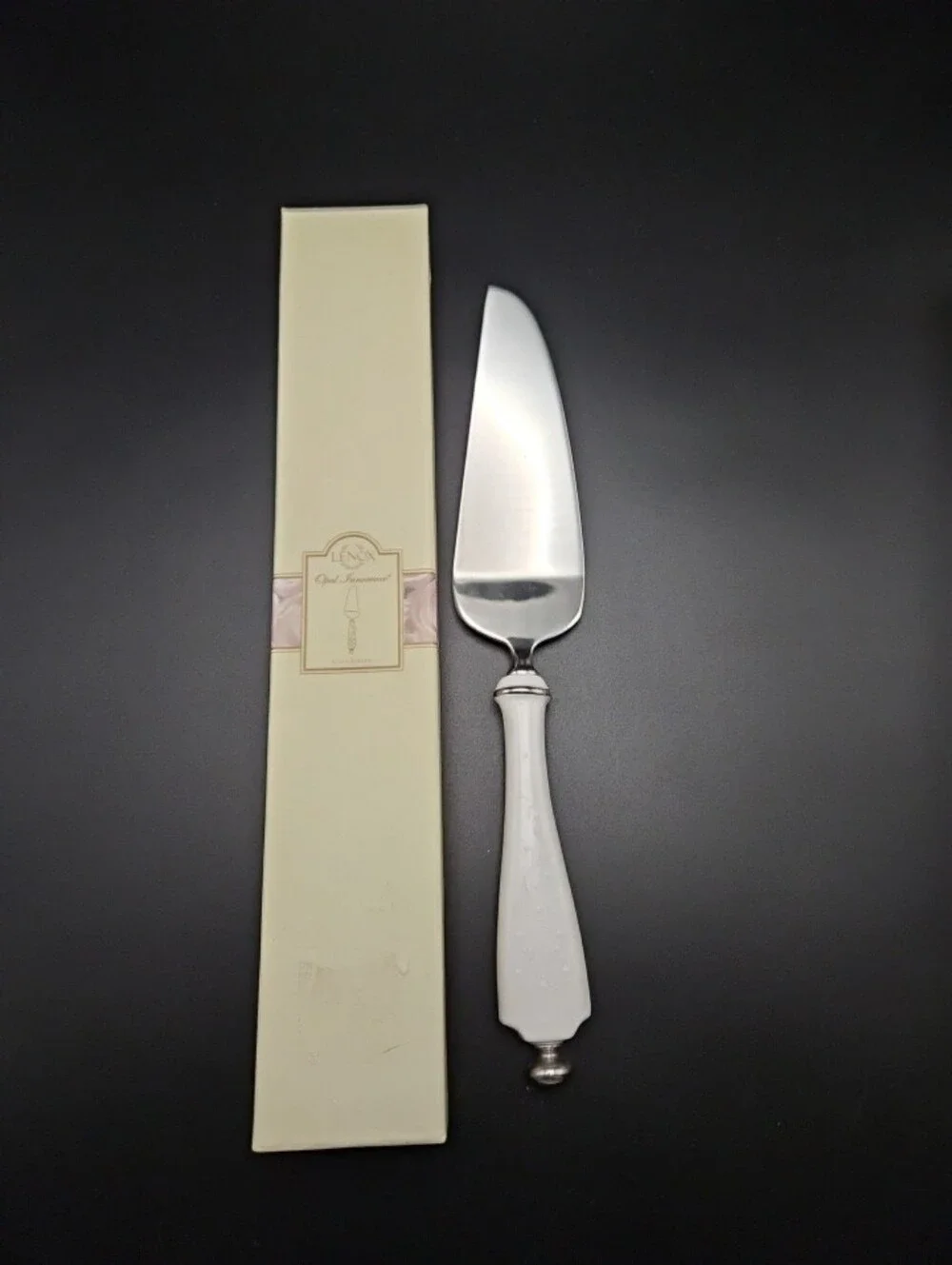 Lenox NIB Opal Innocence Cake Server